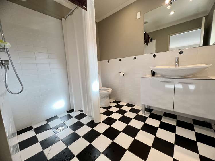 116 Windsor Street Windsor_10