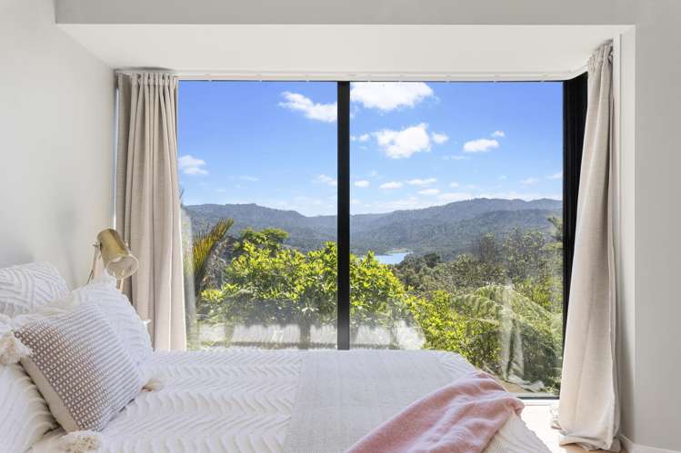 12 Victory Road Laingholm_13