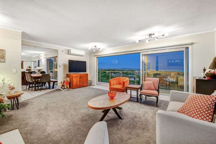 20 Whangaparaoa Road Rodney_13