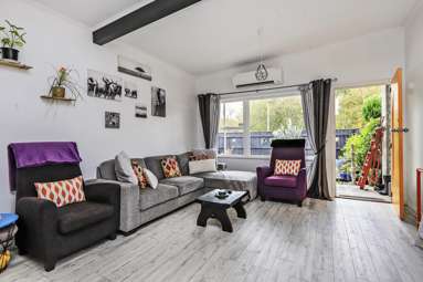 241 Kenilworth Road_2