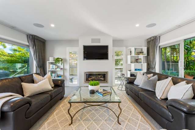 455A Beach Road Murrays Bay_3