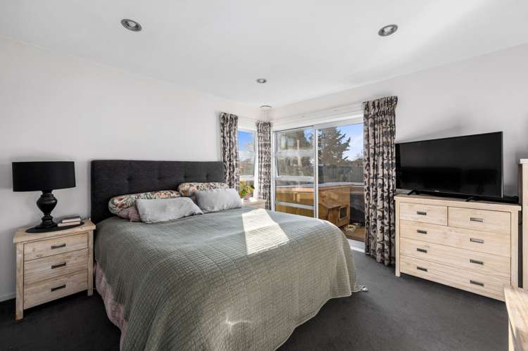 32d Robinson Avenue Holdens Bay_6