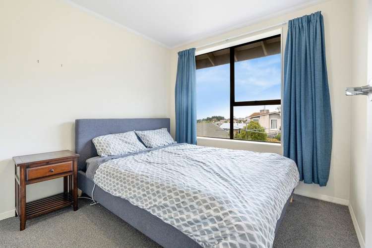 19 Strode Street Halfway Bush_14