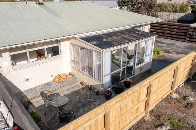 2/37 Dillon Street Blenheim Central_3