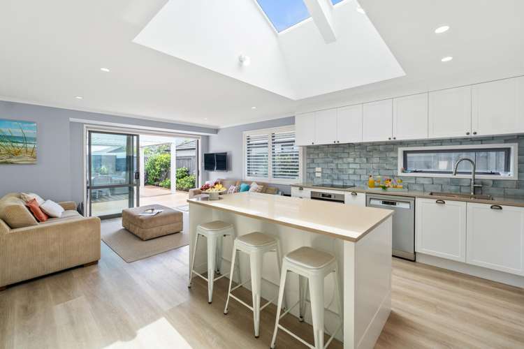 114 Coast Boulevard Papamoa_11