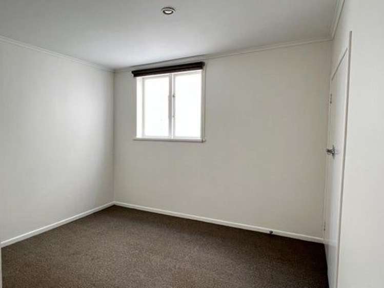 4B Oriental Terrace Oriental Bay_11