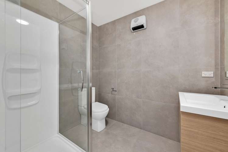 17 Whimbrel Road Flat Bush_16