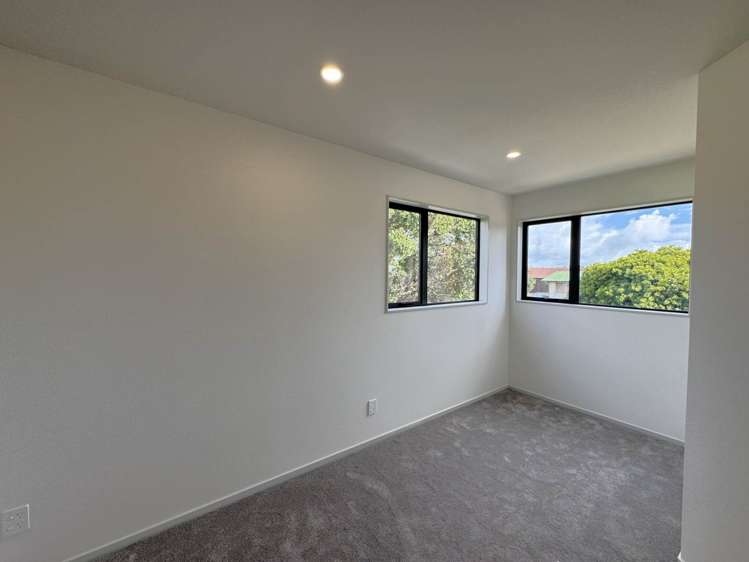 121B Gills Road Bucklands Beach_17