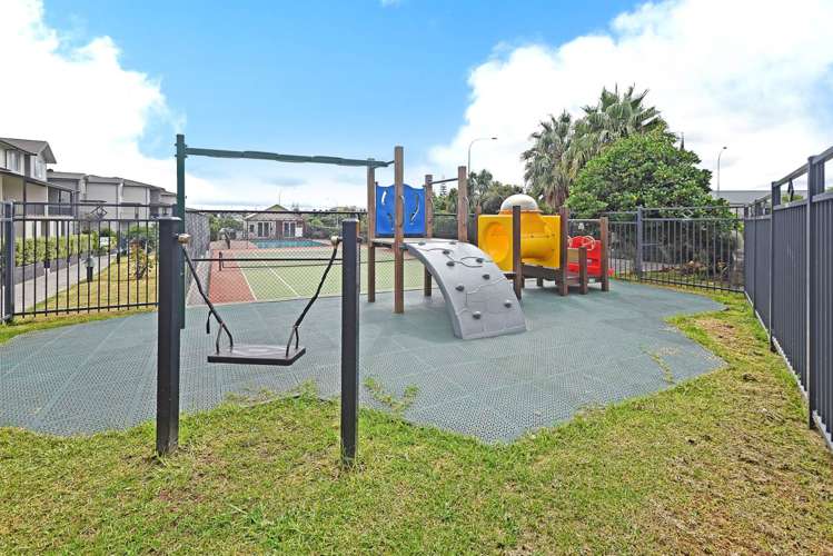 4/15 Waihi Way East Tamaki_15