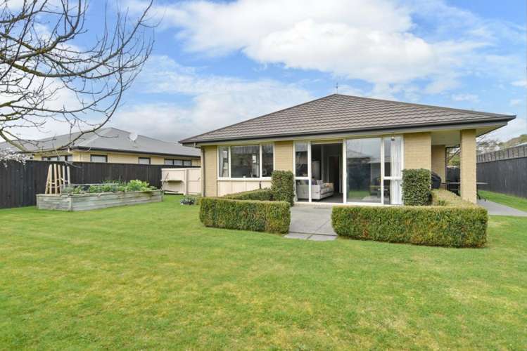 6 Wisteria Lane Rangiora_25