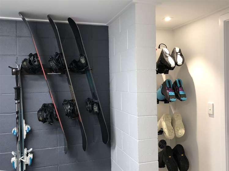 6 Earnslaw Terrace Queenstown_24