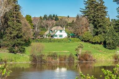 33 Riverbank Road_2