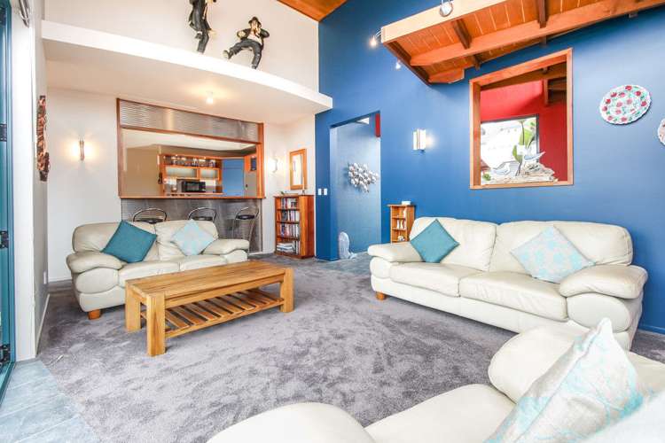 14 Hattaway Avenue Bucklands Beach_5