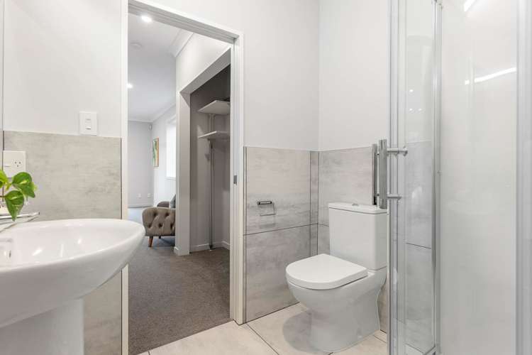 16/44 Carlos Drive Flat Bush_17