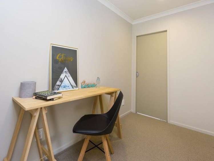 35 Mcewen Crescent Riverstone Terraces_11