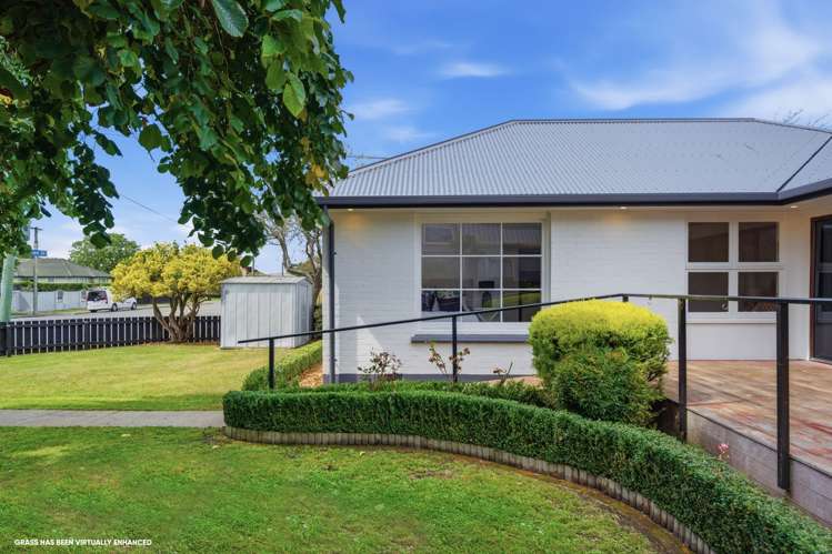 37 Croziers Road St Albans_18