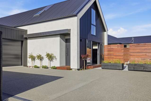 Motivated owners are ready to see SOLD