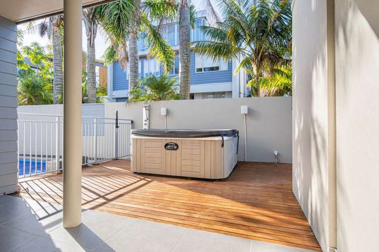 129A Beach Road Castor Bay_16