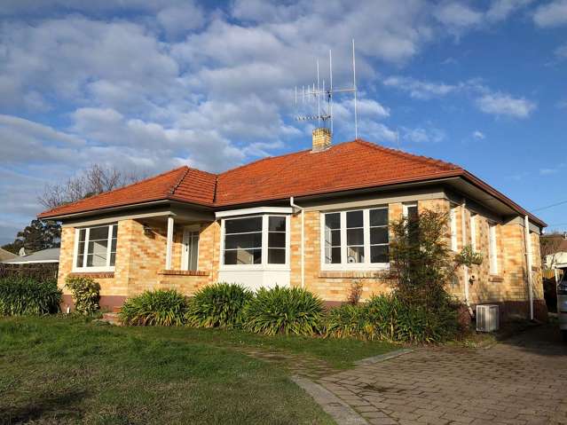 544 Grey Street Hamilton East_1