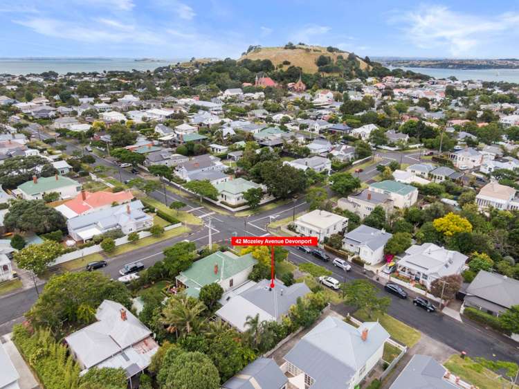 42 Mozeley Avenue Devonport_21