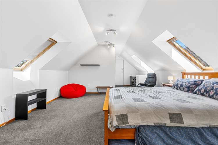 12 Dunbarton Street Redwood_13