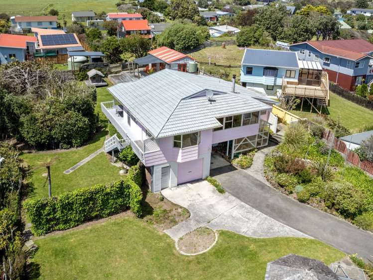 14 Manga-Pirau Street Waikawa Beach_28