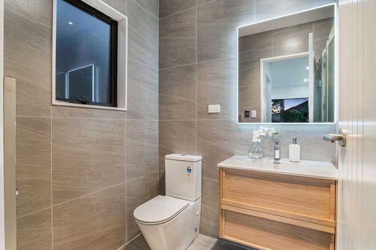 88 Huanui Drive Orewa_22