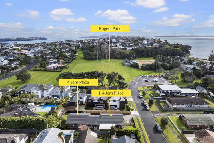 2/4 Jern Place Eastern Beach_11