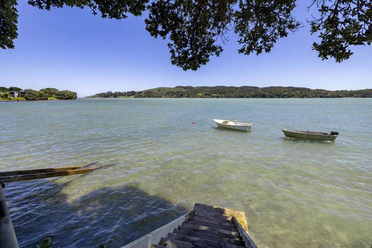 64 Wallis Street Raglan_9