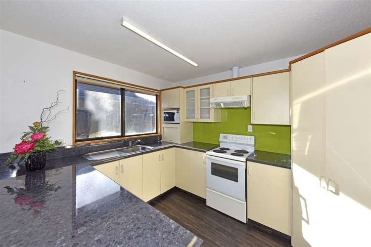 2/78 Isleworth Road Bishopdale_3