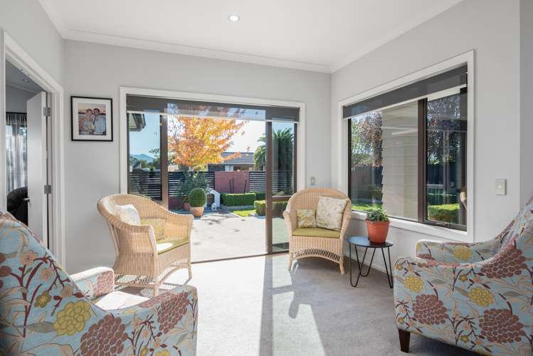 3 Nottinghill Drive Springlands_5