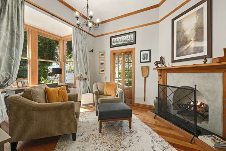 2 Barton Road Heretaunga_6