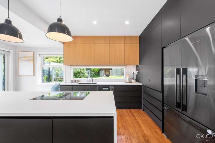 34 Miromiro Road Normandale_6