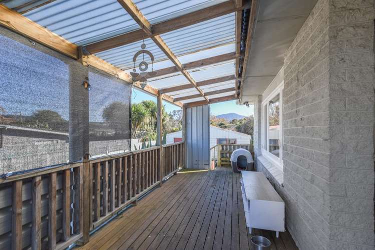 16 Hunt Crescent Hillcrest_11