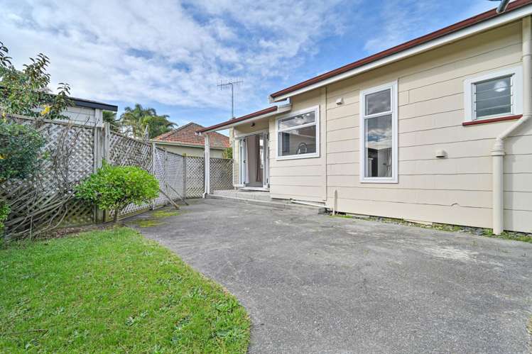 13 Anzac Avenue Onekawa_16