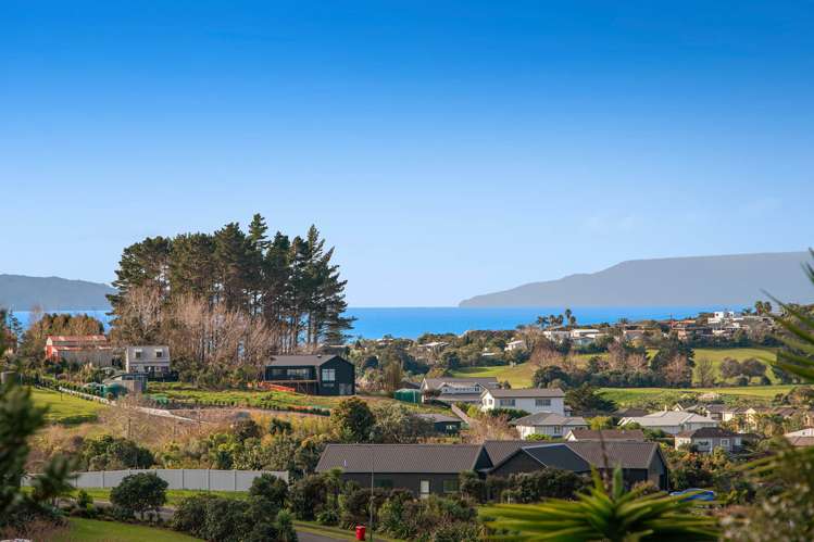 51 Balboa Drive Matakatia_36