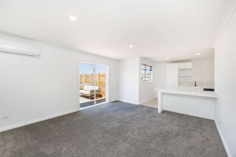 32 Gordon Crescent Marton_2