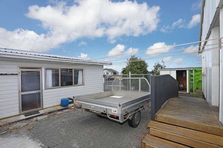 22 Barton Street Marton_2