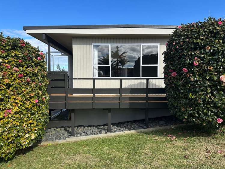 19 Taitua Drive Te Atatu South_20