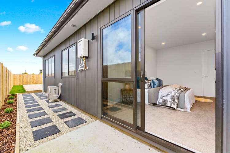 19 Korowhiti Road Clarks Beach_19