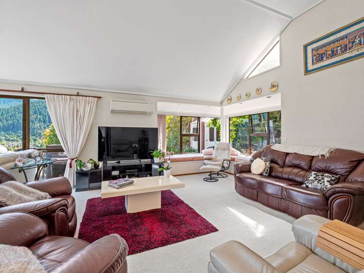 19 Salmond Place Queenstown_11