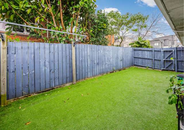 2/40 Panama Road Mt Wellington_1