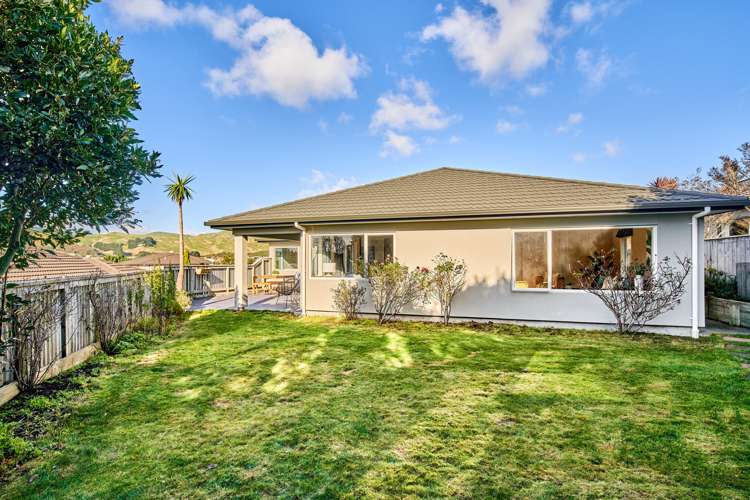 64 Te Puia Drive Aotea_18