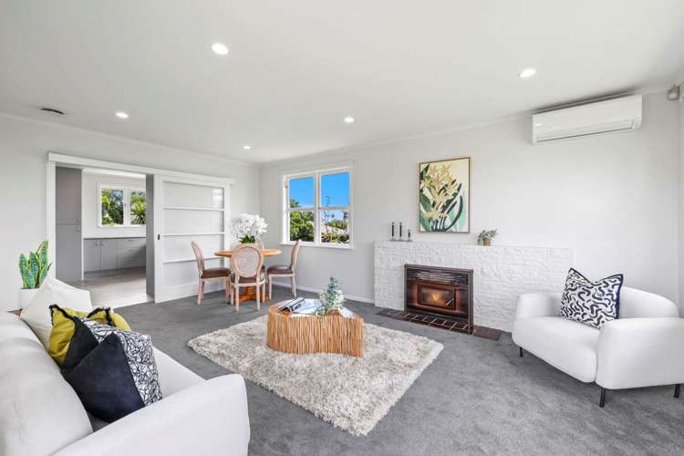 1/339 Wairau Road Totara Vale_8