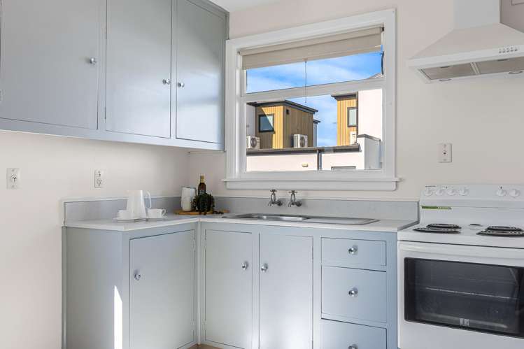 2/180 Lyttelton Street Spreydon_5