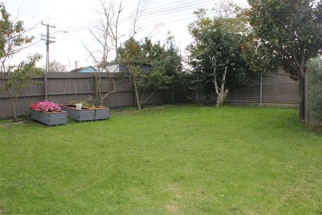 1/92 Titirangi Road New Lynn_1