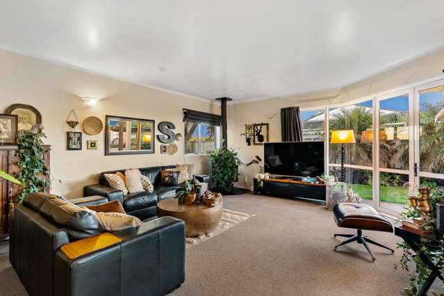 54 Rushgreen Avenue Pahurehure_1