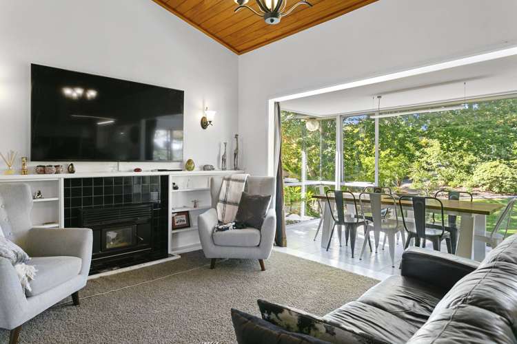 11 Chesham Avenue Waipahihi_16