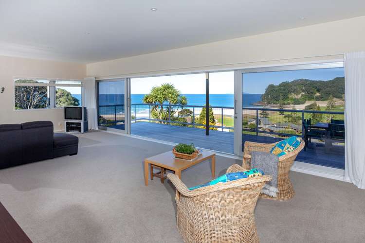 135 Bambury Place Onemana_2