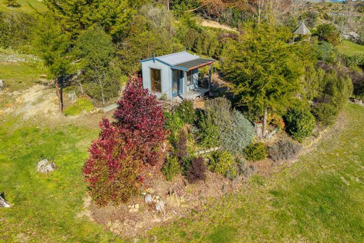 165 Totara View Road Wakefield_31